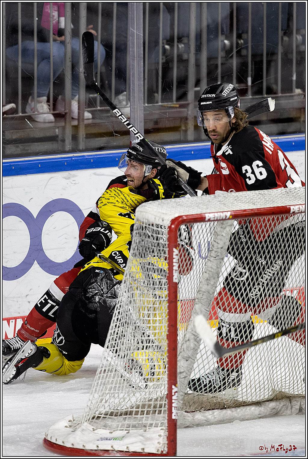 PENNY DEL;  Koelner Haie - Krefeld Pinguine; Koeln, 08.03.2022
